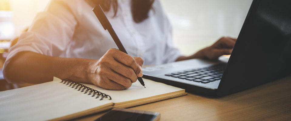 Ajánló grafika a Digitalizáció az Európai Szolidaritási Testület projektjeiben című tartalomhoz.